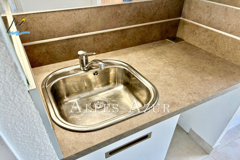 location appartement 1 Pièce(s) – 1 pièce – NR chambres – 16.86 m²