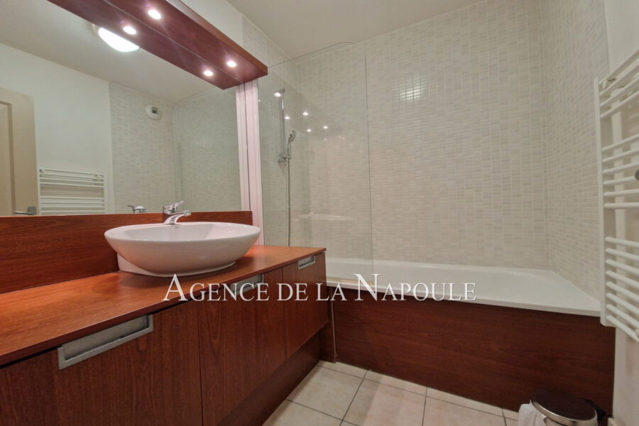 Appartement à vendre à Mandelieu-la-napoule