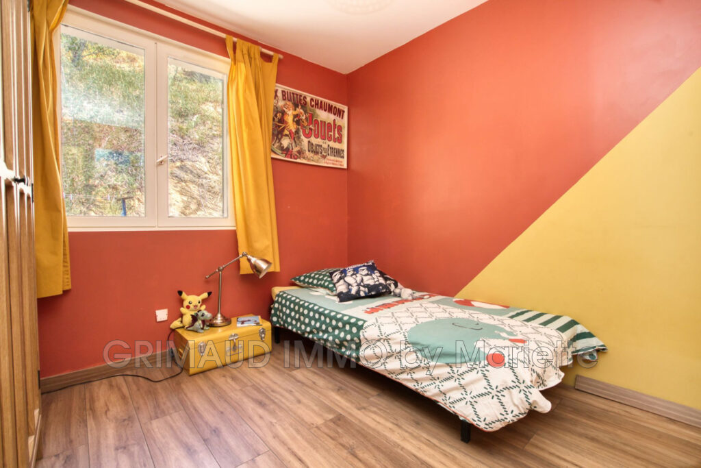 Cadre naturel exceptionnel ? Maison de campagne avec vue, terr – 4 pièces – 3 chambres – 116.49 m²