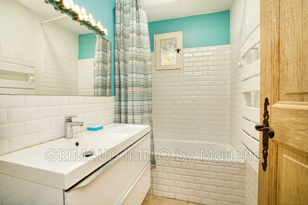 Cadre naturel exceptionnel ? Maison de campagne avec vue, terr – 4 pièces – 3 chambres – 116.49 m²