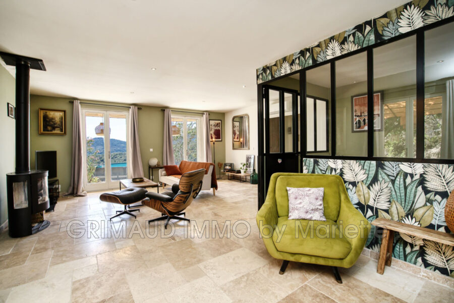 Maison à vendre à La garde-freinet