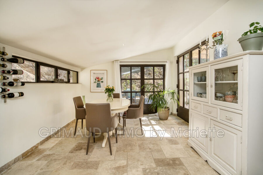 Maison à vendre à La garde-freinet