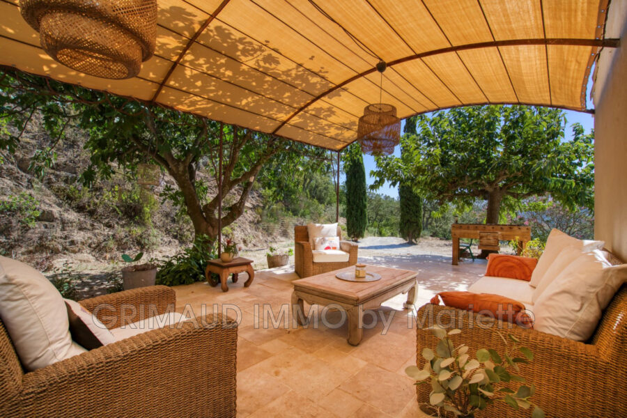 Maison à vendre à La garde-freinet