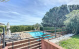 Belle villa contemporaine avec piscine et cuisine d&rsquo;été – 5 pièces – 4 chambres – 168.00 m²