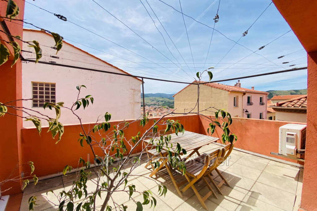 Maison de village à vendre à Banyuls sur mer : au coeur du Cap – 4 pièces – 3 chambres – 100.00 m²