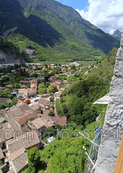 Appartement à vendre à Touët-sur-var