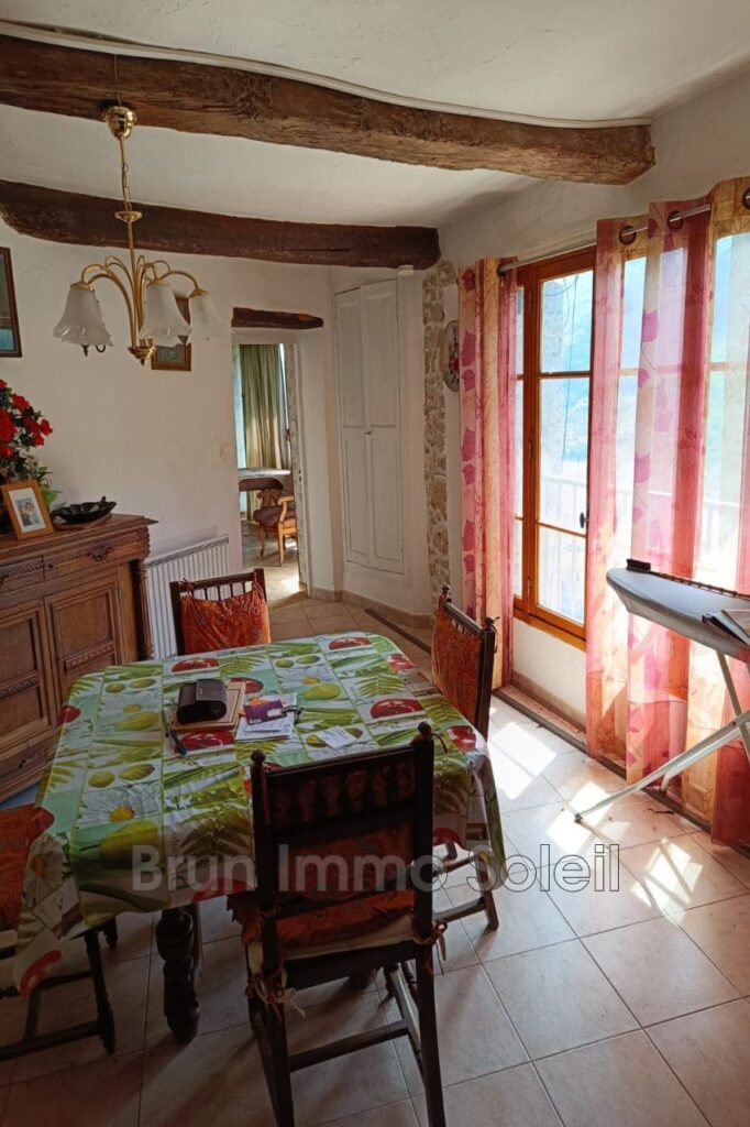 vente appartement 4 Pièce(s) – 4 pièces – 2 chambres – 83.70 m²