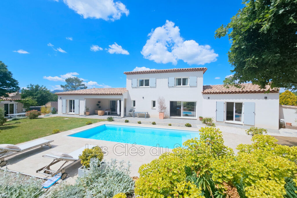 Villa contemporaine 2021 ? 160 m² ? Piscine ? Vue château ?  F – 5 pièces – 3 chambres – 160.00 m²