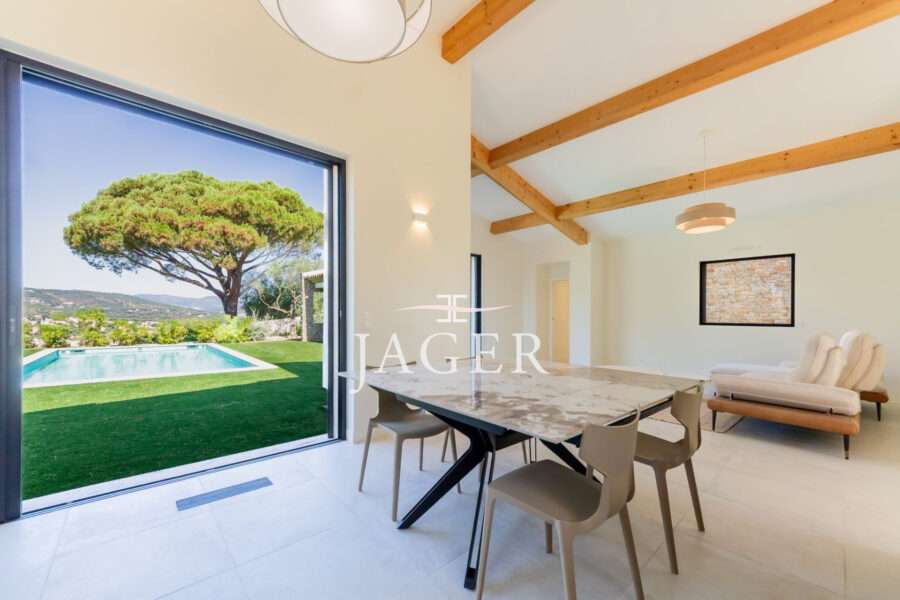 Maison à vendre à Sainte-maxime