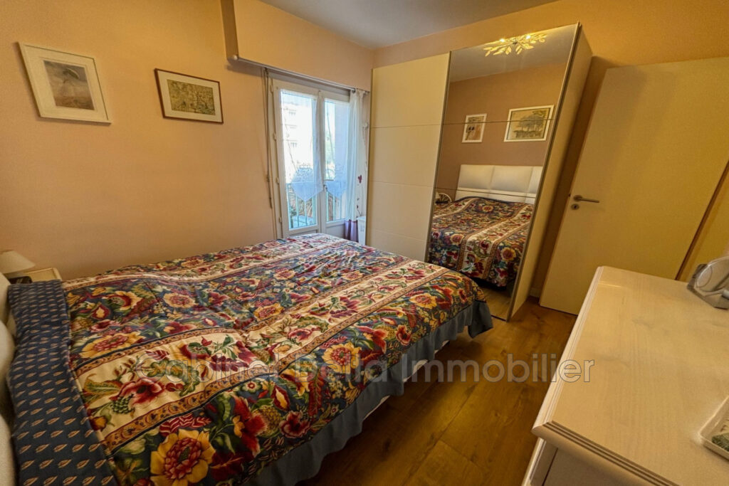 SANARY Proche centre – 3 pièces – 2 chambres – 70.00 m²