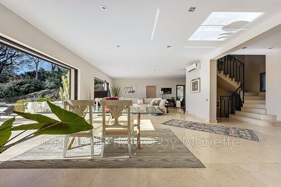Maison à vendre à Sainte-Maxime — Vue mer — photo 8