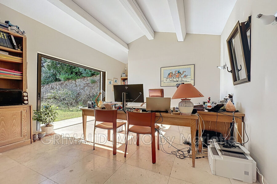 Maison à vendre à Sainte-Maxime — Vue mer — photo 16