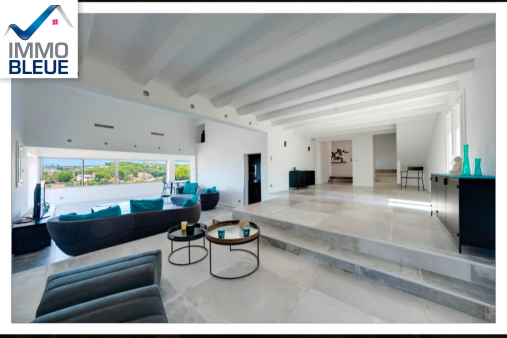 vente maison 5 Pièce(s) – 5 pièces – 4 chambres – 240.00 m²