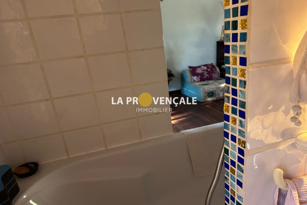 vente maison 4 Pièce(s) – 4 pièces – 2 chambres – 110.00 m²