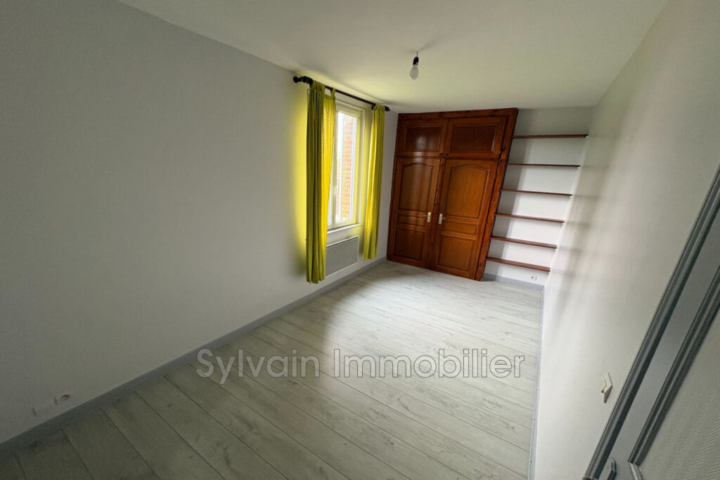 vente maison de maître 7 Pièce(s) – 7 pièces – 5 chambres – 133.00 m²