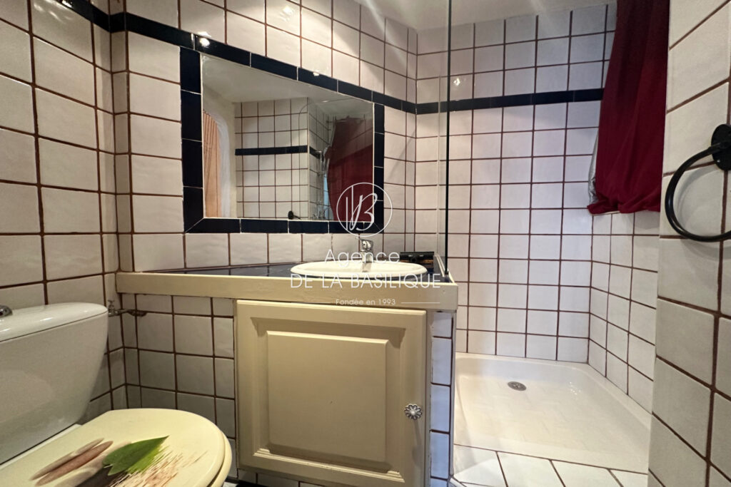 vente maison de village – NR pièces – 2 chambres – 94.00 m²