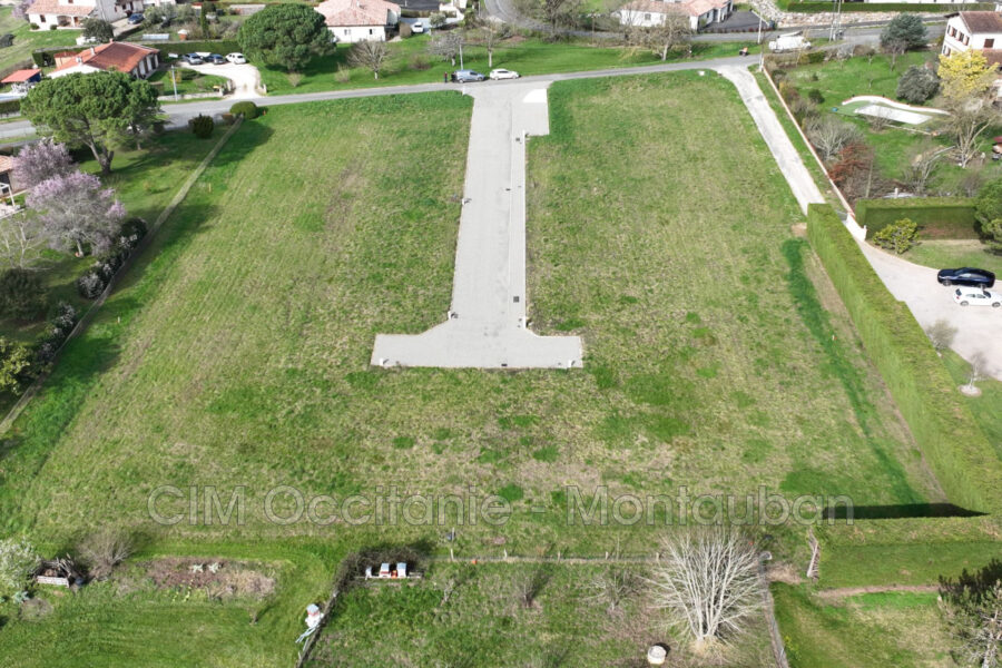 Terrain à vendre à Villebrumier