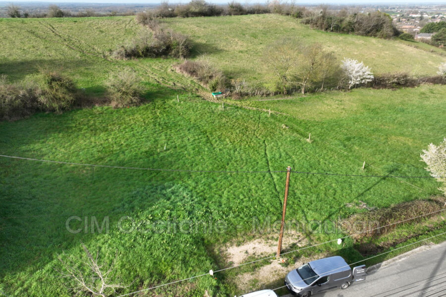Terrain à vendre à Villebrumier