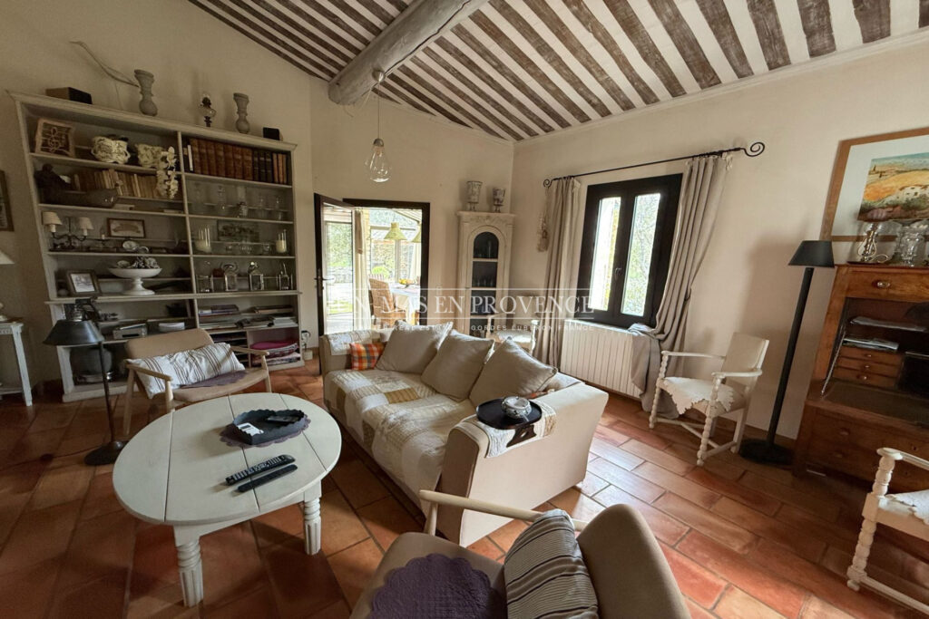 Maison Provençale familiale avec Piscine ? Location de Vacance – NR pièces – 4 chambres – 95.00 m²