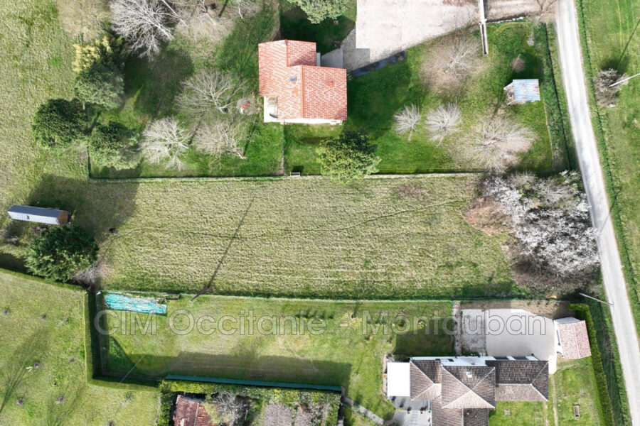 Terrain à vendre à Villebrumier