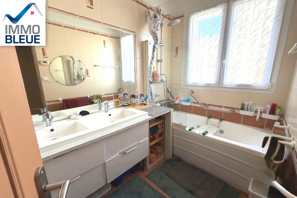 vente maison 5 Pièce(s) – 5 pièces – 3 chambres – 88.00 m²