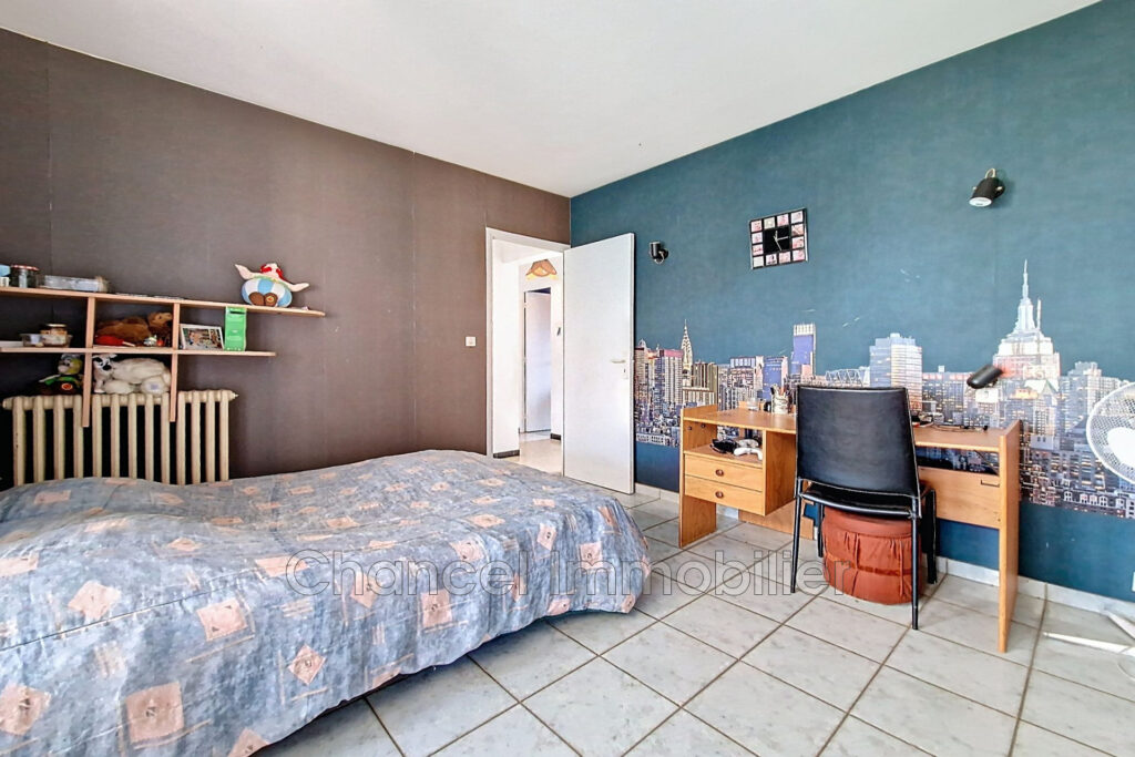 vente maison 6 Pièce(s) – 6 pièces – 5 chambres – 201.00 m²