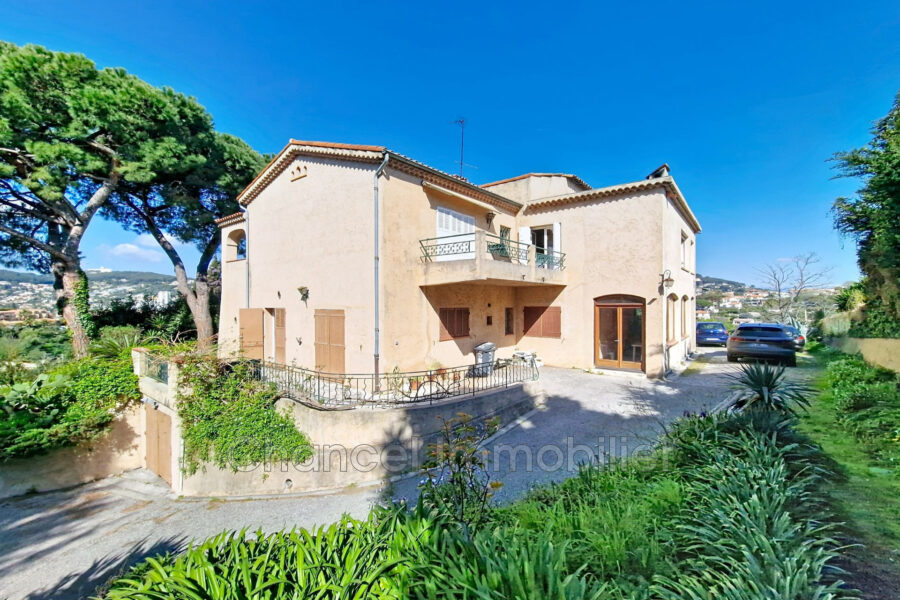 Maison à vendre à Vallauris