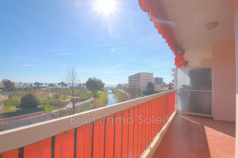 Appartement à vendre à Cagnes-sur-Mer — Vue mer — photo 2