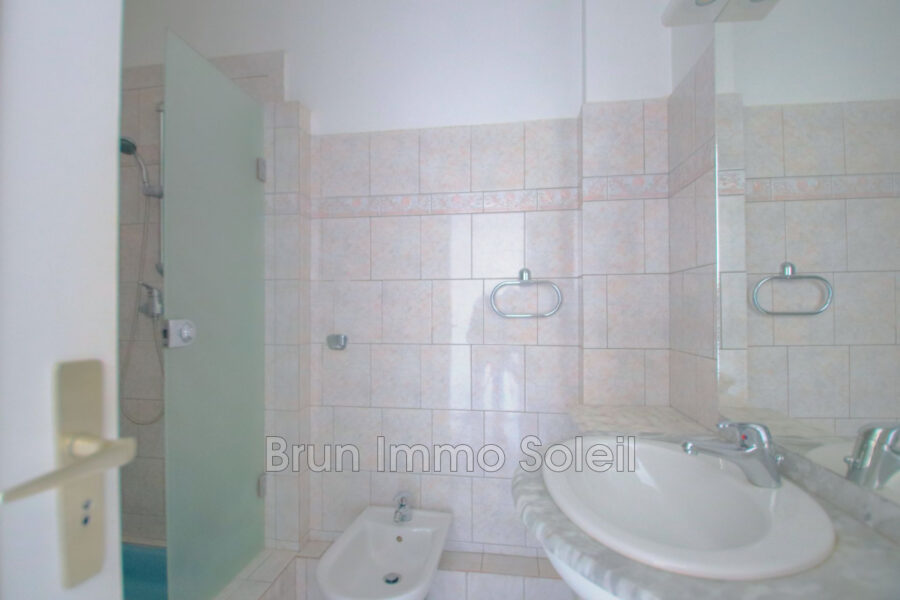 Appartement à vendre à Cagnes-sur-Mer — Vue mer — photo 6