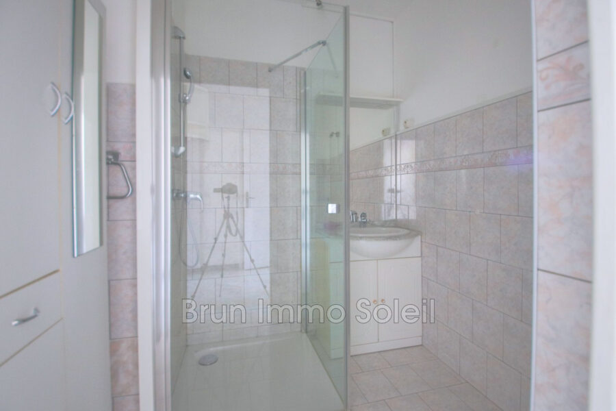 Appartement à vendre à Cagnes-sur-Mer — Vue mer — photo 8