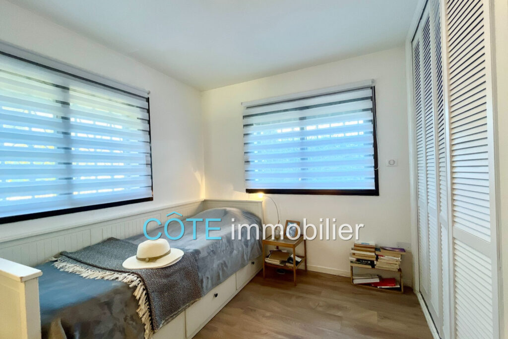 ANTIBES PROCHE CENTRE MAISON FAMILIALE 4 CHAMBRES PISCINE – 5 pièces – 4 chambres – 130.00 m²
