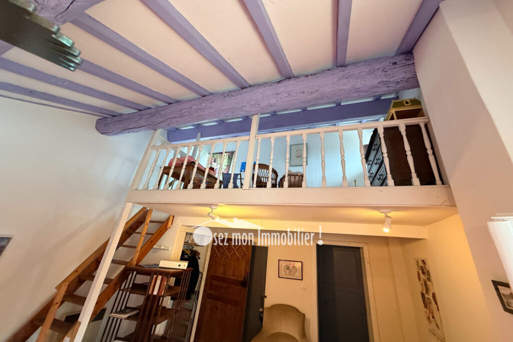 vente maison en pierre 11 Pièce(s) – 11 pièces – 7 chambres – 275.00 m²