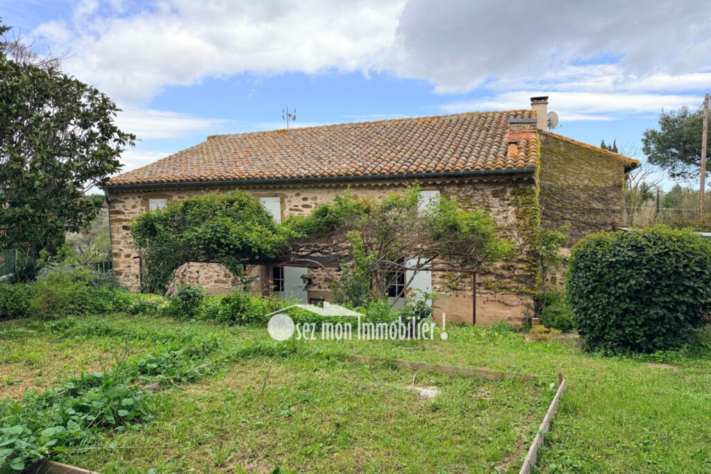 vente maison en pierre 11 Pièce(s) – 11 pièces – 7 chambres – 275.00 m²