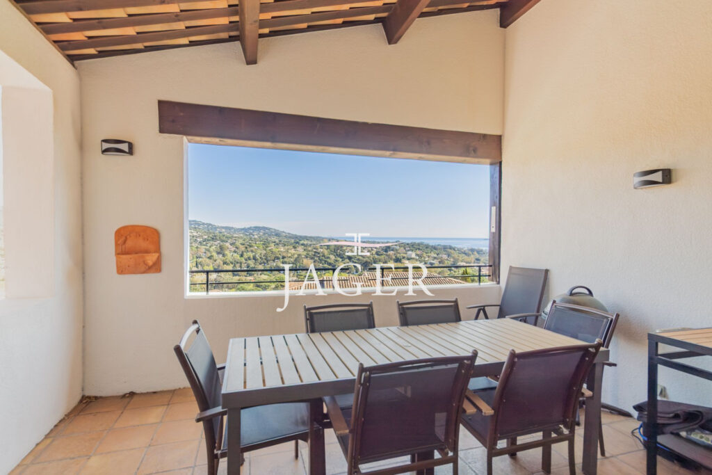 Appartement vue mer – résidence de standing sécurisé- 3 chambr – 4 pièces – 3 chambres – 60.67 m²