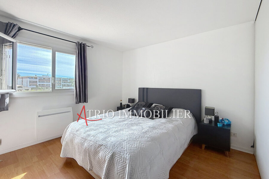 Maison à vendre à Cagnes-sur-Mer — Vue sur la ville — photo 14