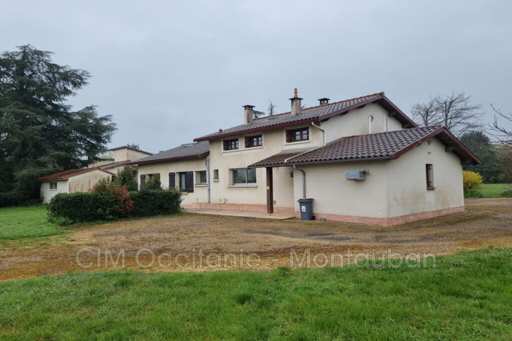 vente maison 7 Pièce(s) – 7 pièces – 6 chambres – 180.00 m²