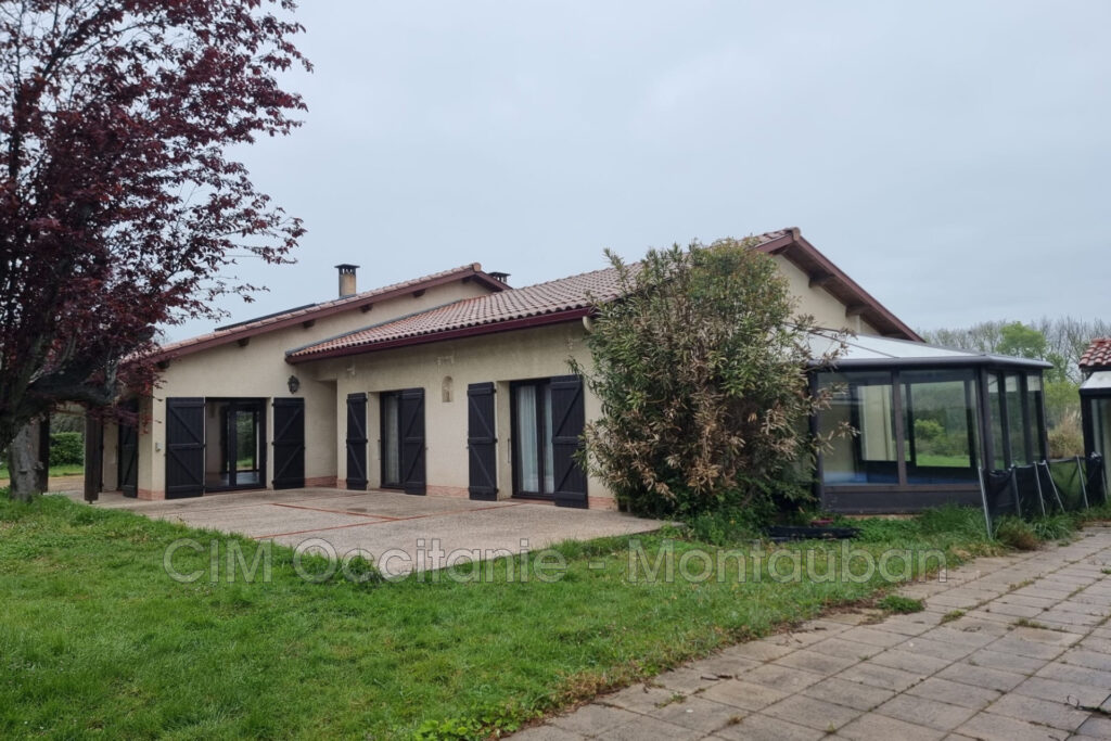 vente maison 7 Pièce(s) – 7 pièces – 6 chambres – 180.00 m²