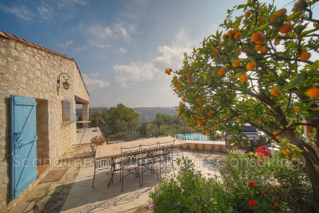 vente maison – NR pièces – 4 chambres – 211.00 m²