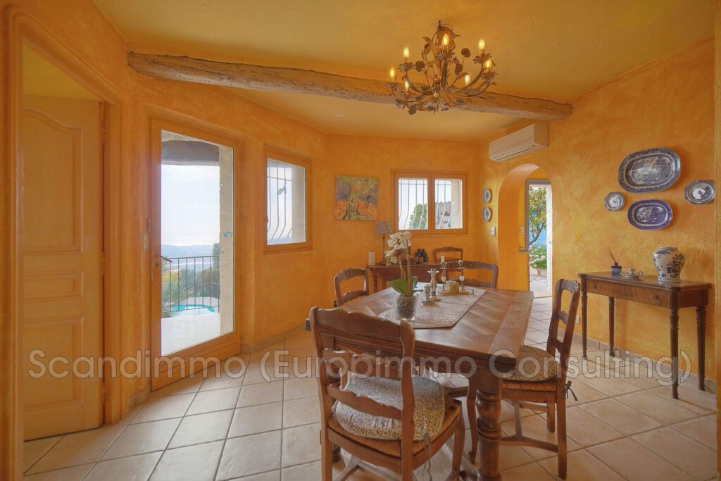 vente maison – NR pièces – 4 chambres – 211.00 m²