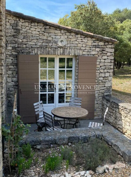 Maison à louer à Goult