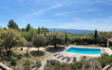 Location vacances Luberon : mas avec 5 chambres, piscine & gra – NR pièces – 5 chambres – 223.00 m²