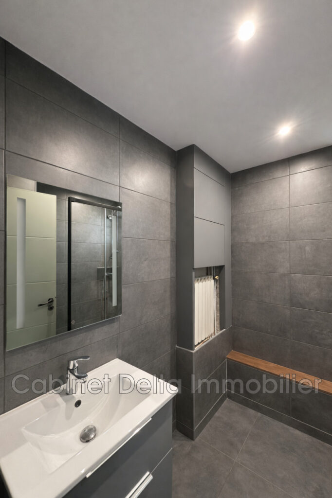 location appartement – NR pièces – 3 chambres – 98.00 m²