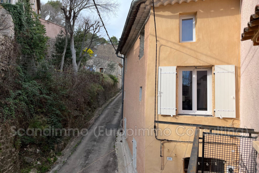 vente maison de village 4 Pièce(s) – 4 pièces – 3 chambres – 106.68 m²