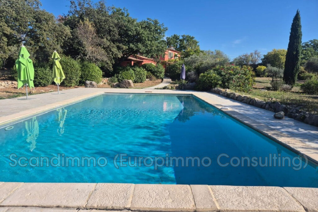 vente villa 7 Pièce(s) – 7 pièces – 5 chambres – 195.00 m²