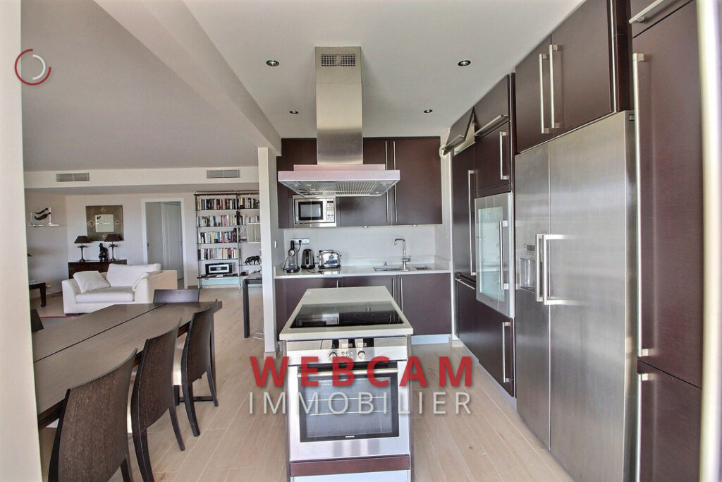 vente appartement 5 Pièce(s) – 5 pièces – 4 chambres – 187.23 m²