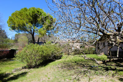 A vendre à Lorgues Maison de 145m² sur 1545m² de terrain – 4 pièces – 3 chambres – 145.00 m²