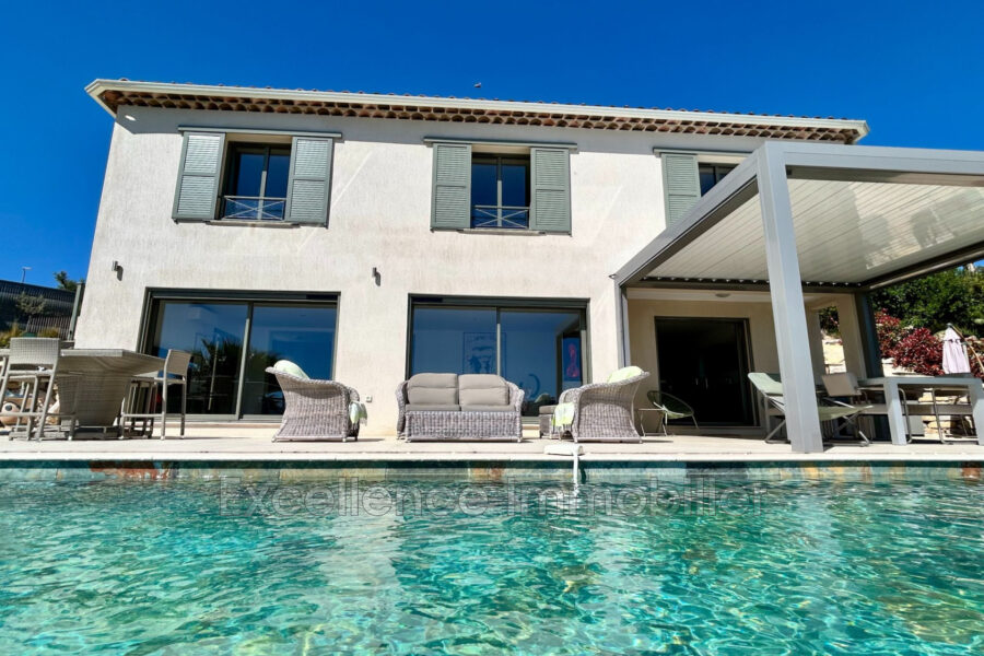 Maison à vendre à Le plan-de-la-tour