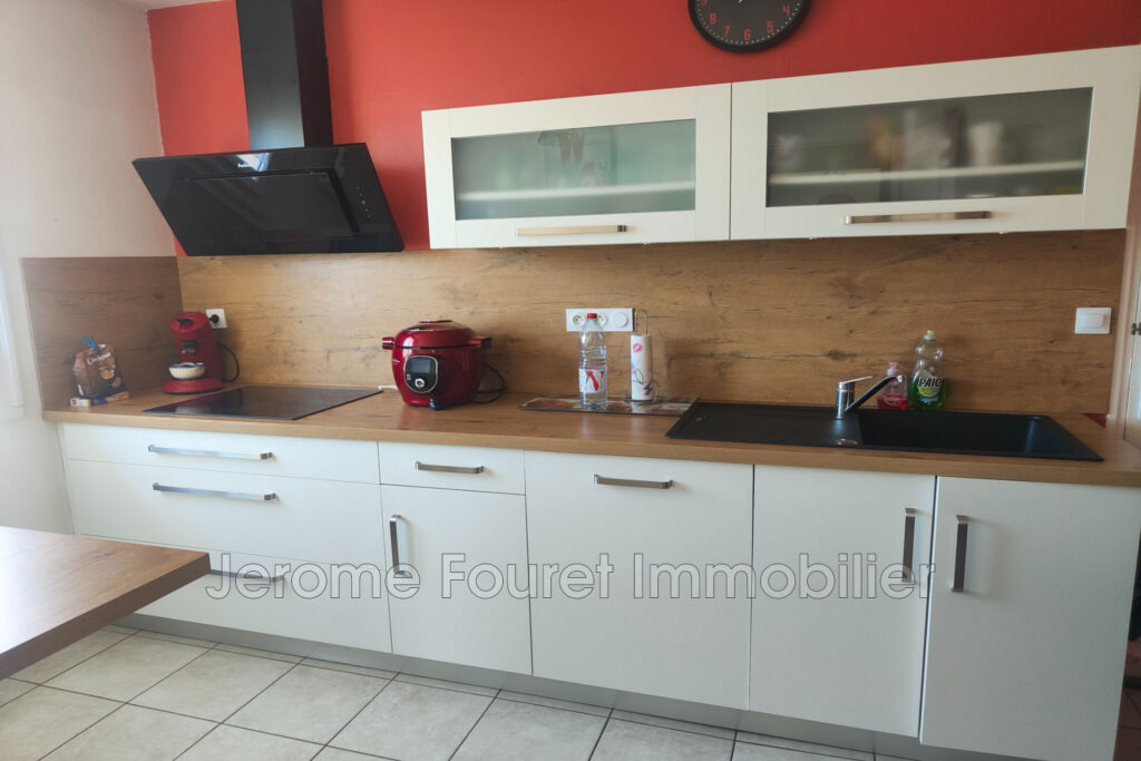 vente maison – NR pièces – NR chambres – 89.00 m²