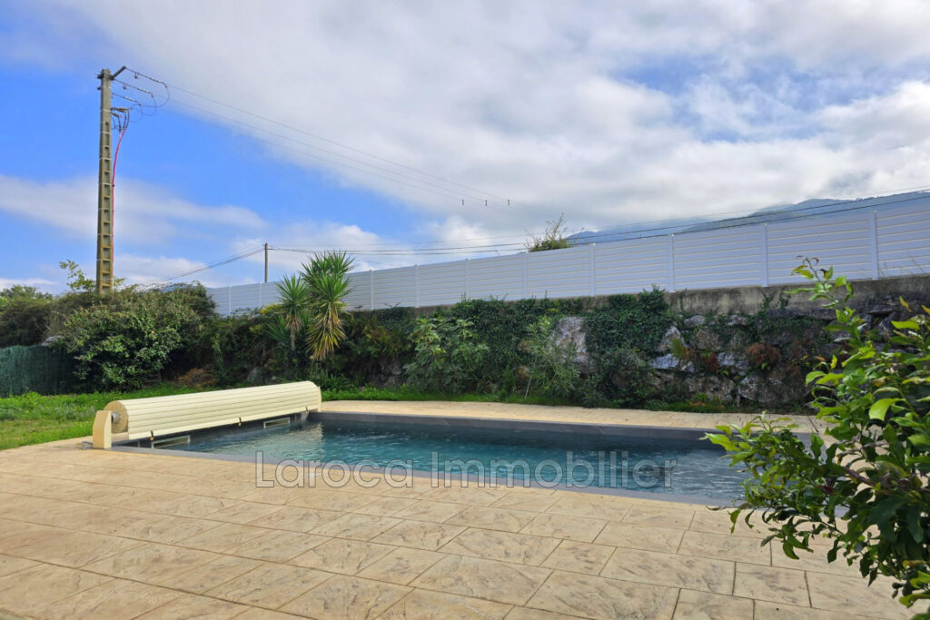 Achat villa à Laroque des Albères – 5 pièces – 3 chambres – 112.00 m²