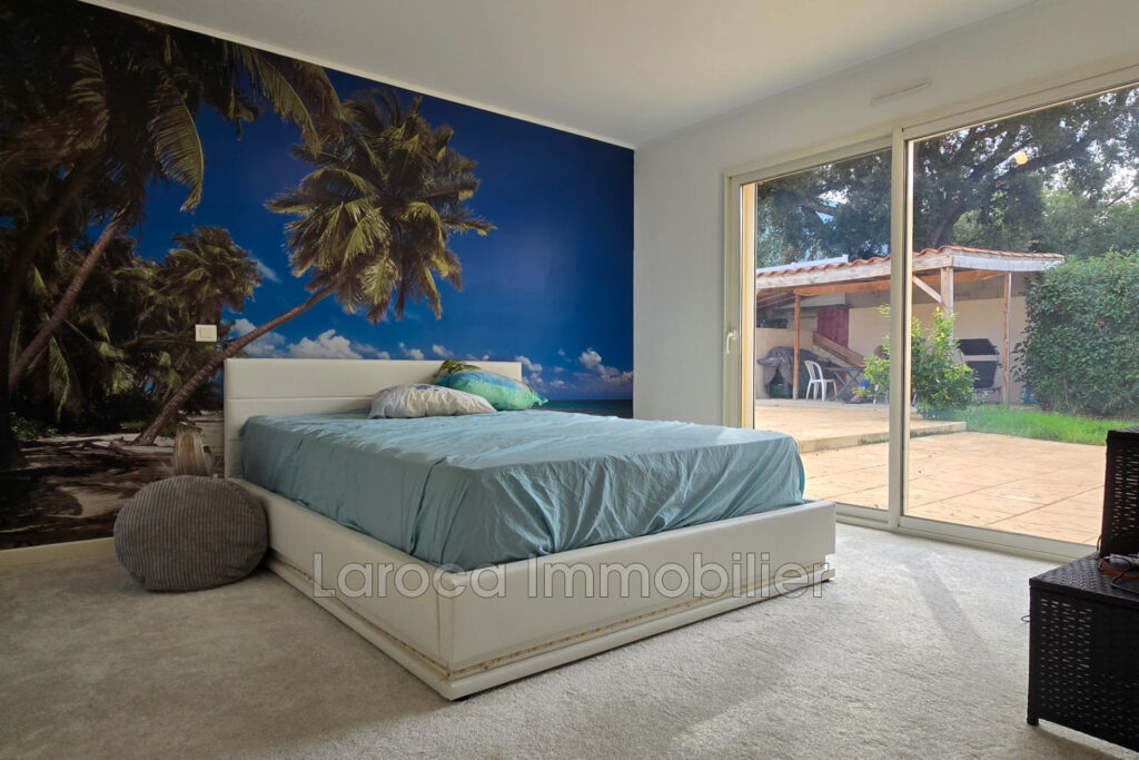 Achat villa à Laroque des Albères – 5 pièces – 3 chambres – 112.00 m²